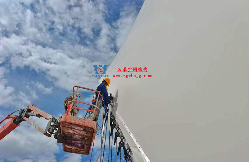 陜西定邊馬蓮灘沙漠公園鋼膜結(jié)構(gòu)工程“奮力快跑”，工程“進度條”刷新了!