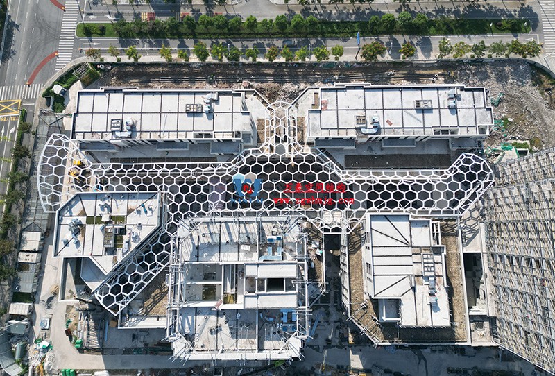 建筑藝術中鋼結構的力學美感表達