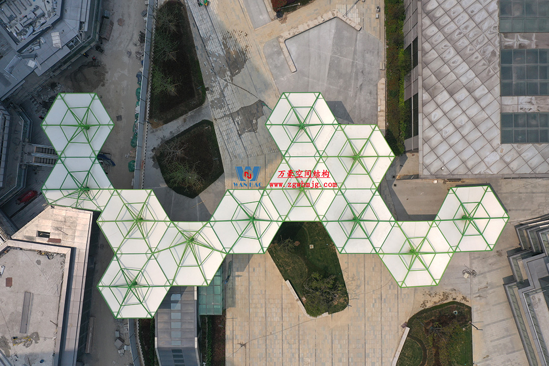 膜結構遮陽雨棚受歡迎的主要原因是什么？