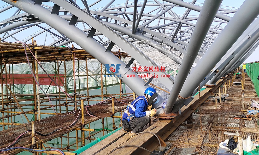 全力以赴高效推進項目施工，高質量完成建設任務