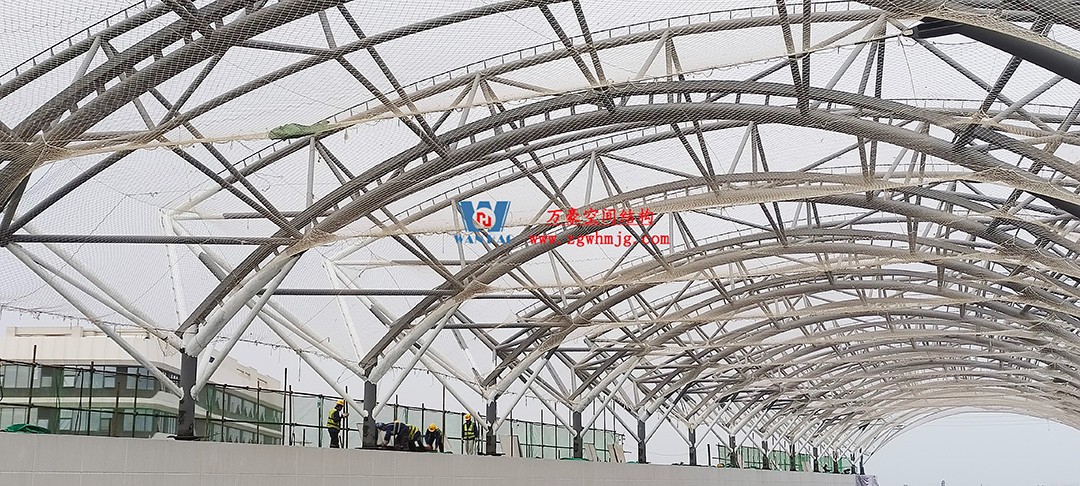 施工加速,這個PTFE膜結(jié)構(gòu)天幕即將完工! 施工加速,這個PTFE膜結(jié)構(gòu)天幕即將完工!