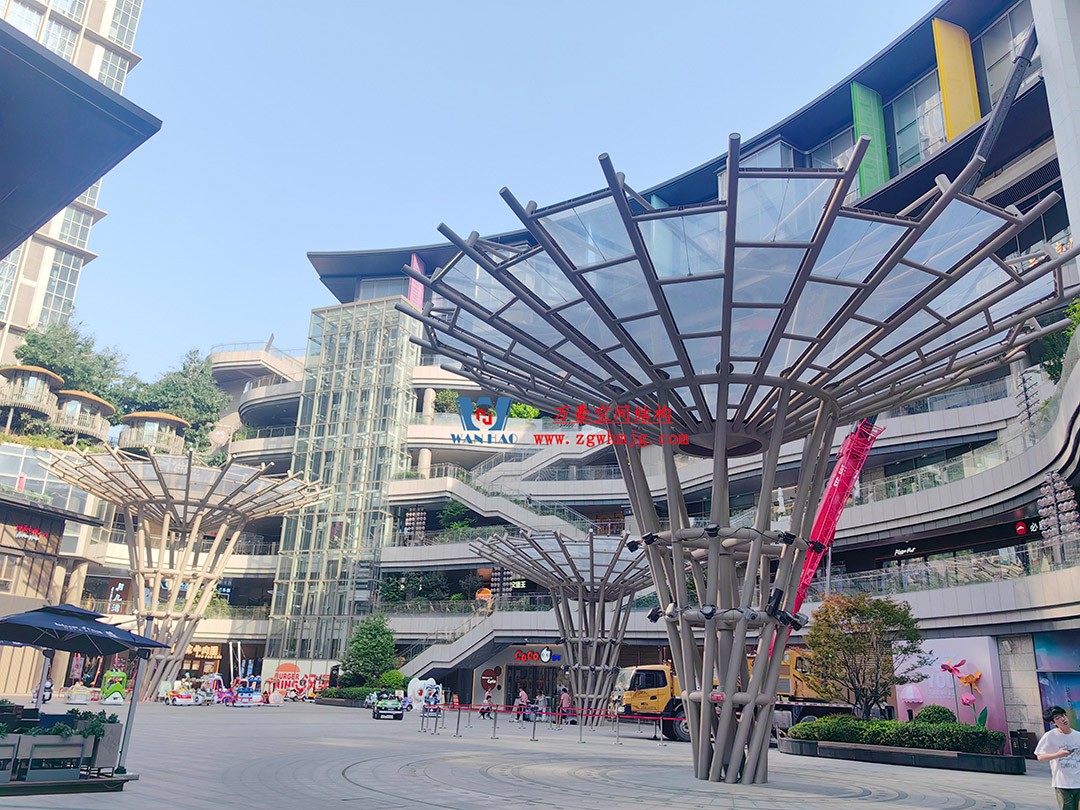 閃爍在建筑廣場之中的絢麗花朵—ETFE膜結(jié)構(gòu)景觀小品 閃爍在建筑廣場之中的絢麗花朵—ETFE膜結(jié)構(gòu)景觀小品