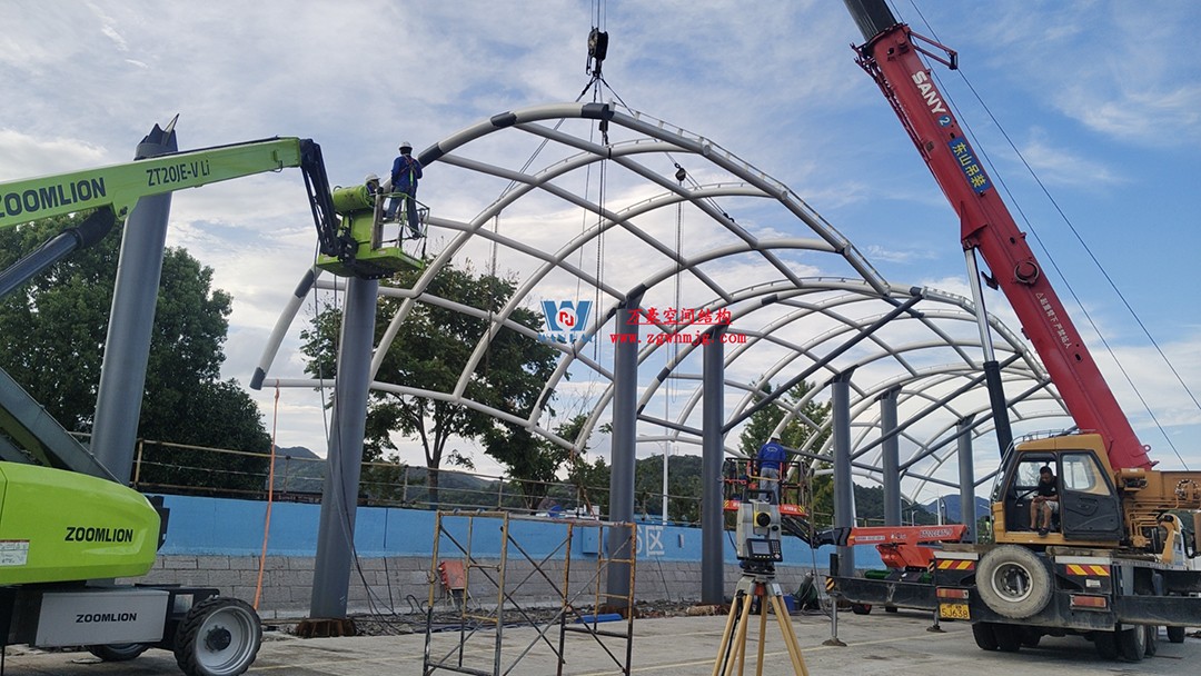 全面加速建設(shè)，創(chuàng)建優(yōu)質(zhì)精品工程