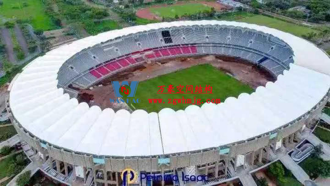 膜結(jié)構(gòu)體育場屋面安裝全解析：從技術(shù)要點到經(jīng)典案例